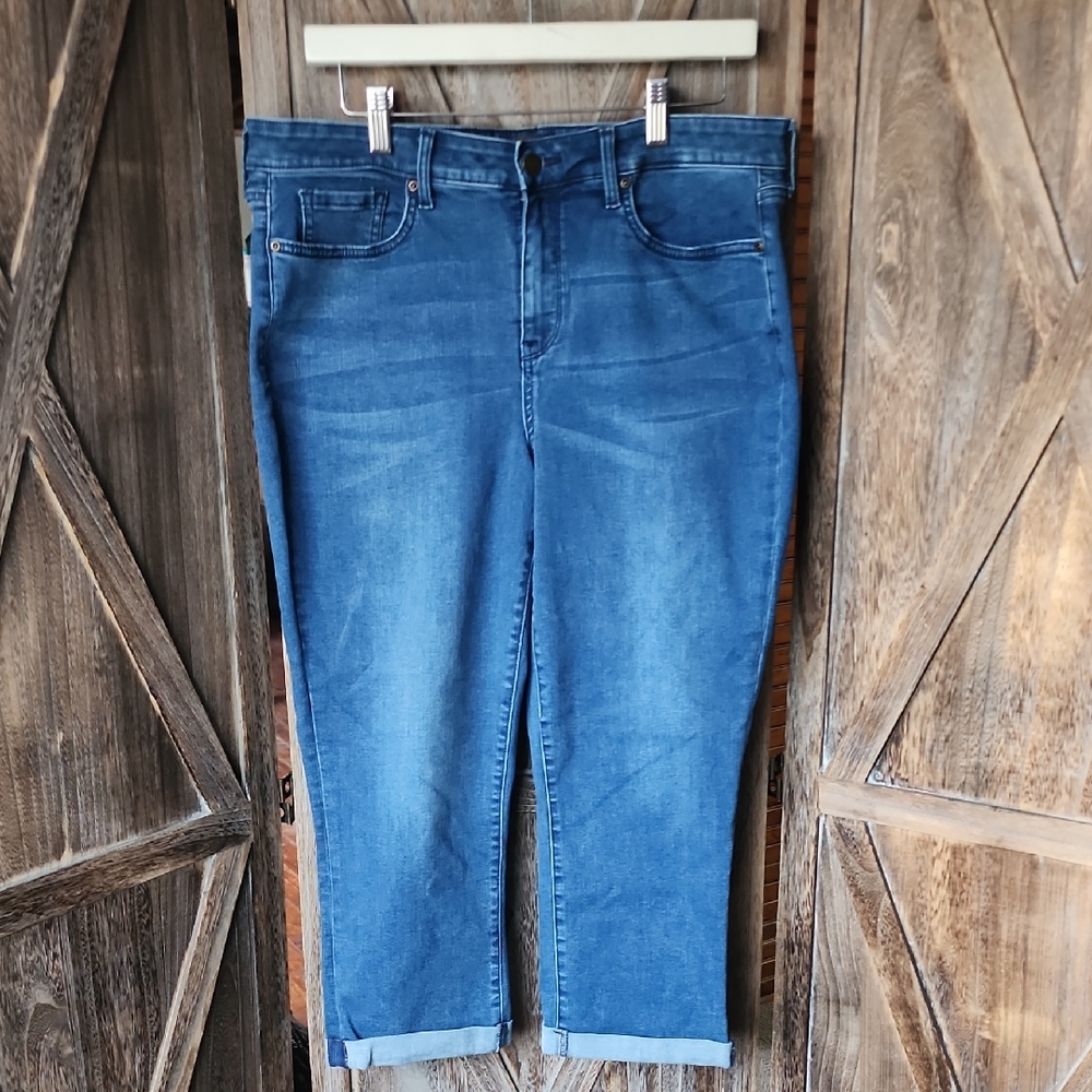 NYDJ Ladies LIFT TUCK Cropped Jeans